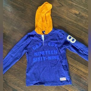 Gap kids long sleeve size medium
